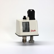 DANFOSS 017B0046 — Реле давления BCP5H, диапазон настройки уставки 2-16 бар, дифференциал 1,2 бар, присоединение G 1/2 017B0046